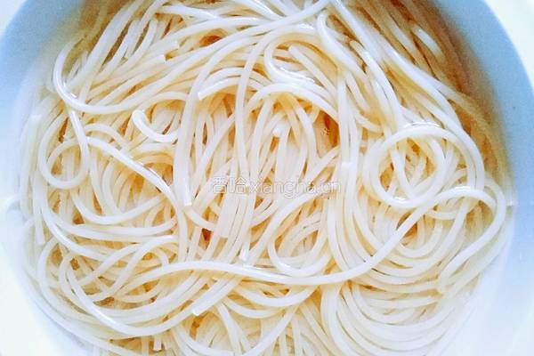 西红柿意大利面的做法图解7