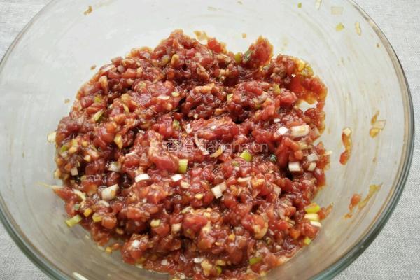 羊肉胡萝卜饺子馅的做法图解8