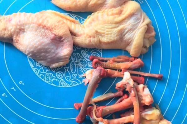奥尔良鸡翅包饭的做法图解1