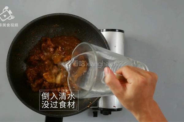 酱香浓郁的开胃鲁菜 三步学会秘制酱焖鸡的做法图解19