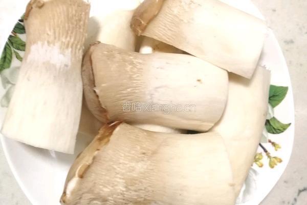 手撕凉拌杏鲍菇（川渝口味）的做法图解1
