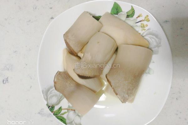 手撕凉拌杏鲍菇（川渝口味）的做法图解3