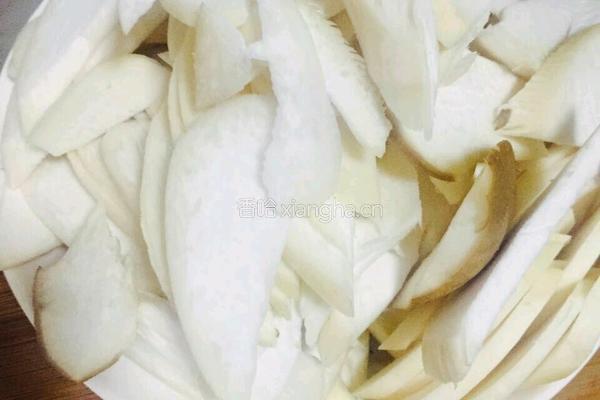 素炒杏鲍菇的做法图解3