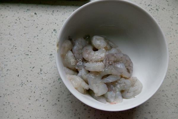 黄瓜炒虾仁的做法图解2