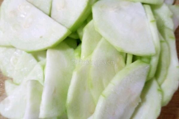 丝瓜蛋汤的做法图解3
