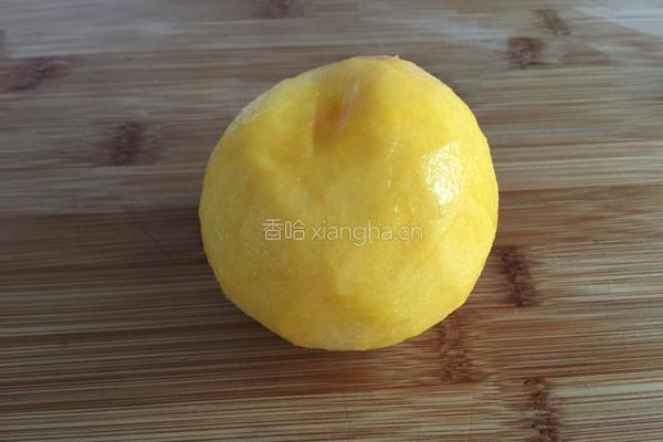 黄桃罐头的做法图解2