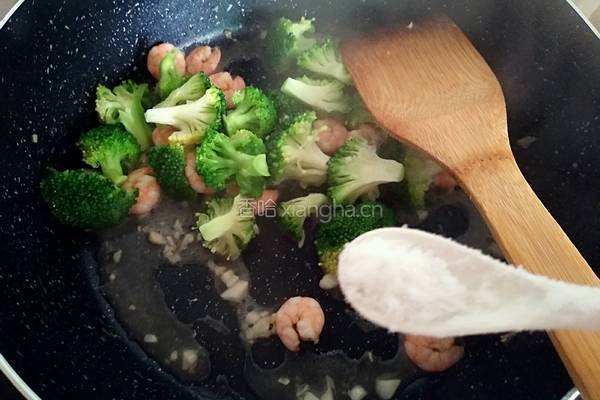 虾仁西兰花的做法图解11