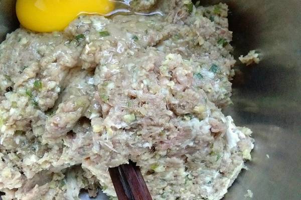 炸牛肉丸的做法图解7