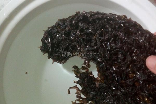 鸡蛋紫菜汤的做法图解1