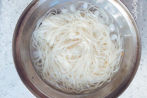 鸡丝凉面的做法图解4