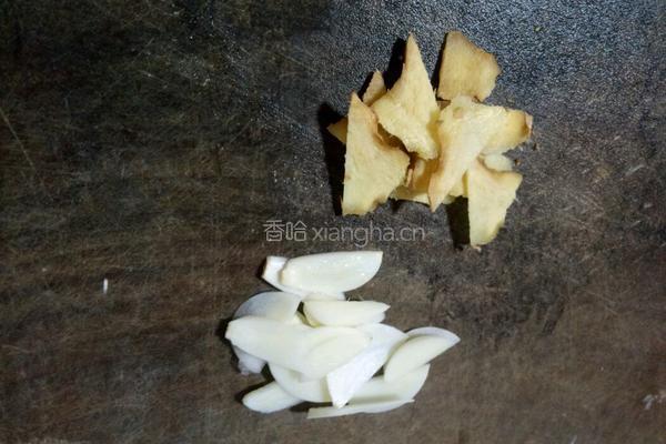 青椒炒杏鲍菇的做法图解3