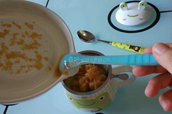 宝宝苹果泥(磨泥取汁法)的做法图解4