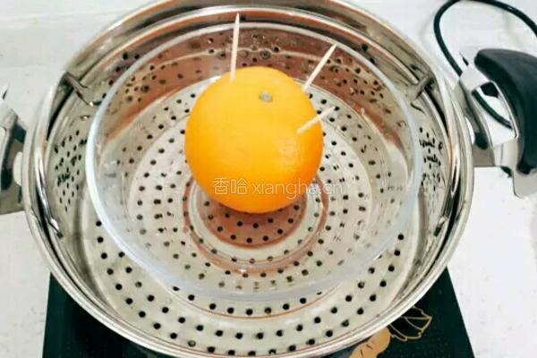 食疗妙方能调理宝贝咳嗽的盐蒸橙子的做法图解8