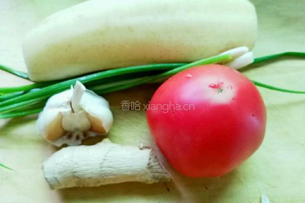 茄汁藕饼的做法图解1