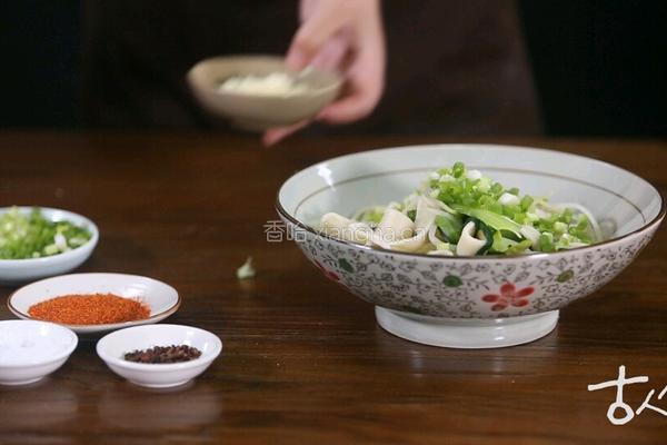 清 油泼面的做法图解6