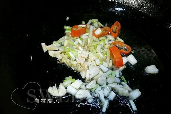 酸汤肥牛的做法图解6