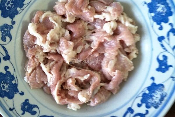 芹菜炒肉丝的做法图解4