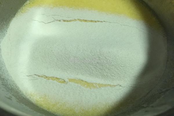 蓝莓爆浆戚风蛋糕的做法图解6
