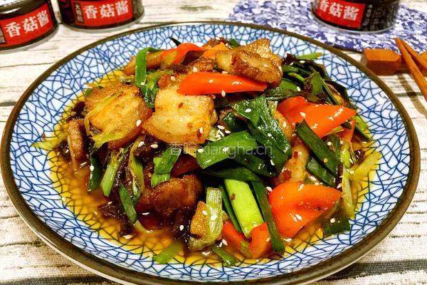 香菇酱炒回锅肉的做法图解11
