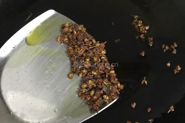 酥肉丸子粉丝汤的做法图解3
