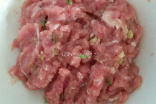 南瓜花藤小肉丸的做法图解1