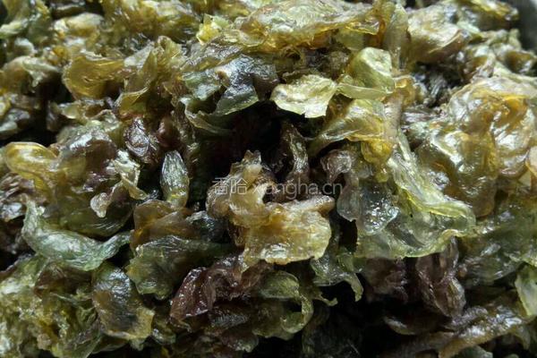 清炒地皮菜的做法图解1