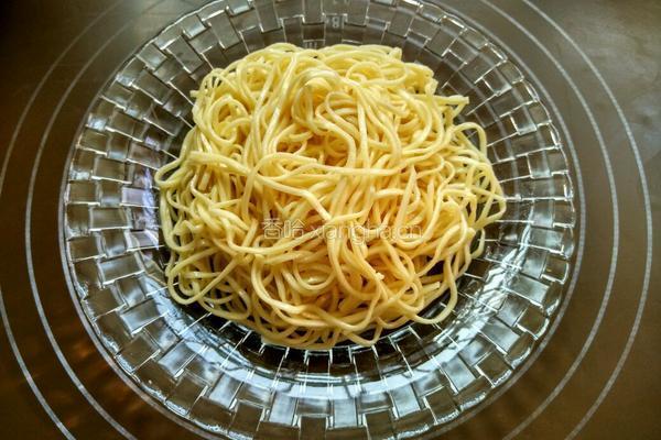 香菇酱凉面的做法图解7