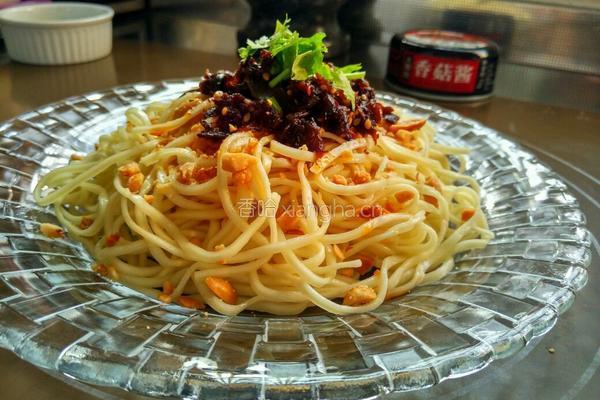 香菇酱凉面的做法图解10