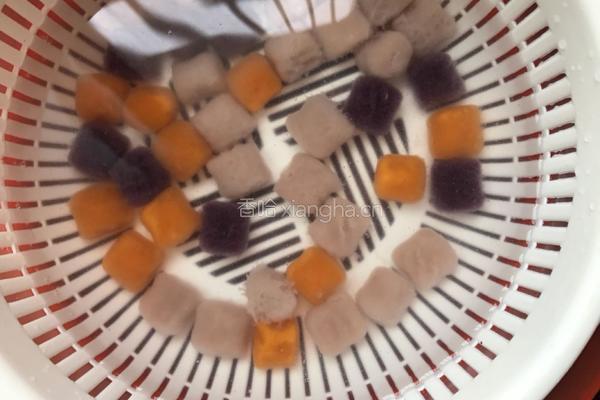 紫薯牛奶芋圆西米露的做法图解4