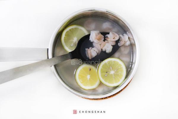 匈牙利爆炒虾仁的做法图解2
