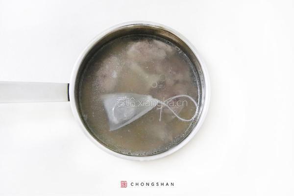 青椰炖海鸭的做法图解4
