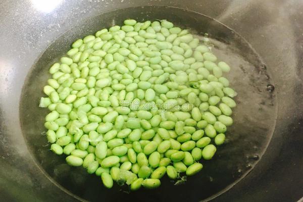 肉末炒黄豆米的做法图解6