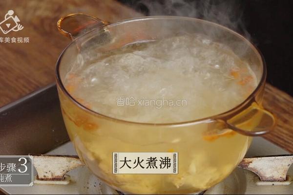 滋润养颜贴秋膘 必备猪蹄莲藕汤的做法图解10