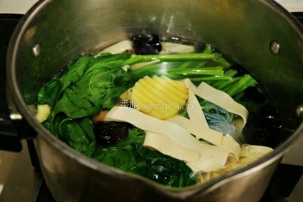 在家自制街边小吃麻辣拌的做法图解6