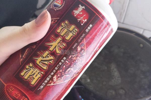 酸辣鸡脚的做法图解2
