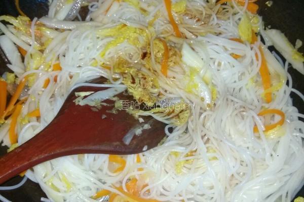 蛋炒米粉的做法图解7