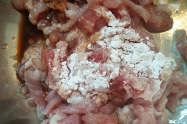 香菇蛋皮肉丝面的做法图解5