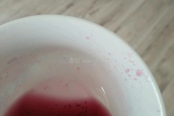 蓝莓汁饮料的做法图解5