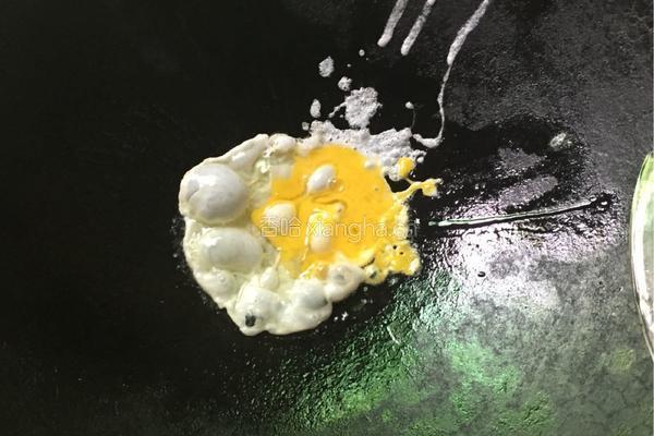 妹妹版蛋炒饭的做法图解1