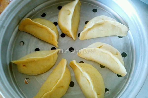东北玉米面大蒸饺的做法图解17