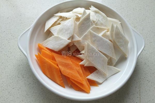 杏鲍菇炒肉片的做法图解2