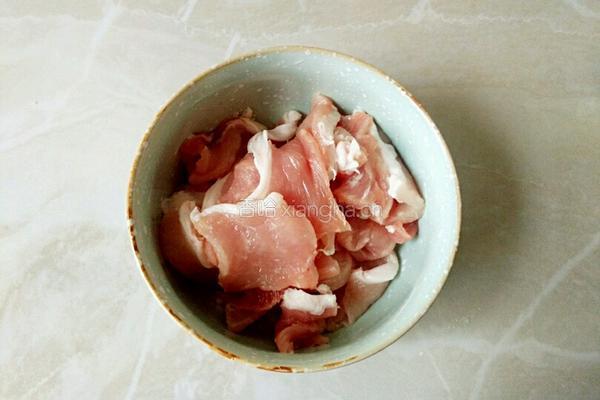 炸酥肉的做法图解1