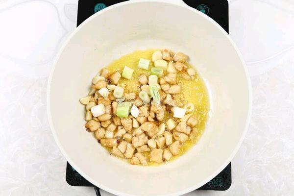 香脆椒鸡丁的做法图解14