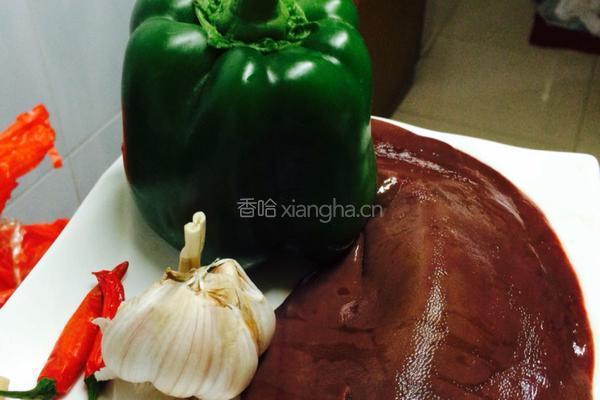 猪肝菜椒的做法图解1