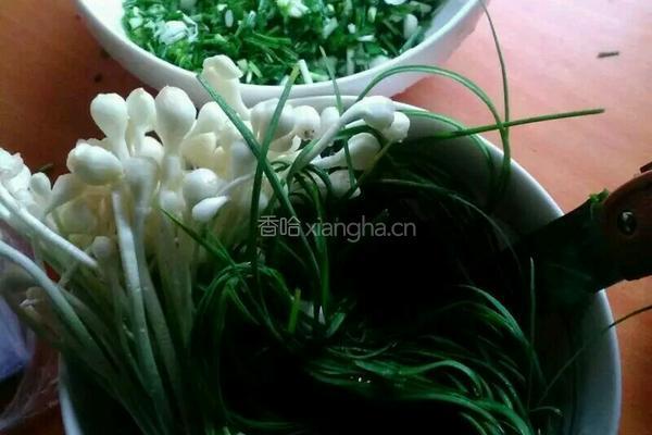 自制凉拌野蒜的做法图解3