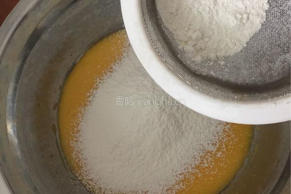 六寸戚风蛋糕的做法图解4