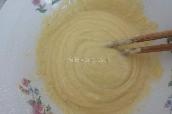 牛奶鸡蛋玉米饼的做法图解4