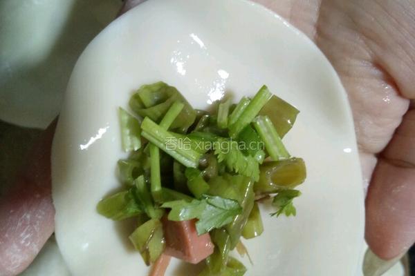 煎包面皮饼的做法图解3