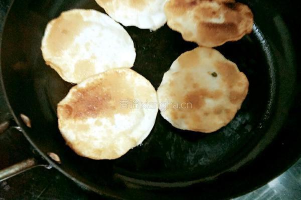 煎包面皮饼的做法图解8