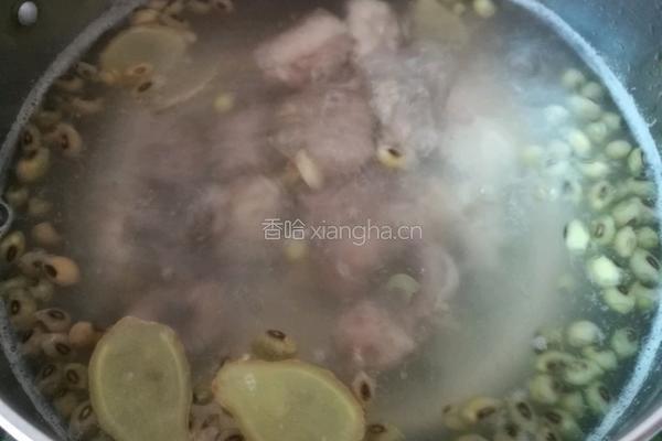 冬瓜黄豆排骨汤的做法图解4